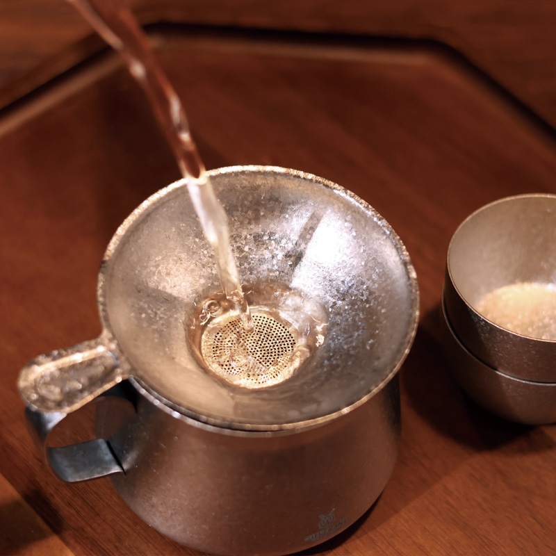 Teiera da caffè in titanio Bol - Coffee Equipment For Camping recensione e prezzo